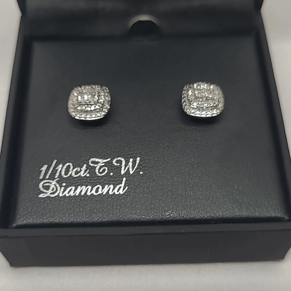 Women's 1/10 CT. T.W. Genuine White Diamond Sterling Silver Earrings - Picture 6 of 6